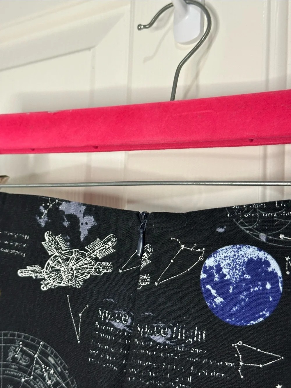 Vintage Outpost Black Space Astrology Novelty Print Skirt Chore Pockets Science
